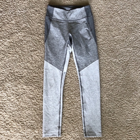 Outdoor Voices Pants - Outdoor Voices Gray Tri-Toned Leggings Sz M